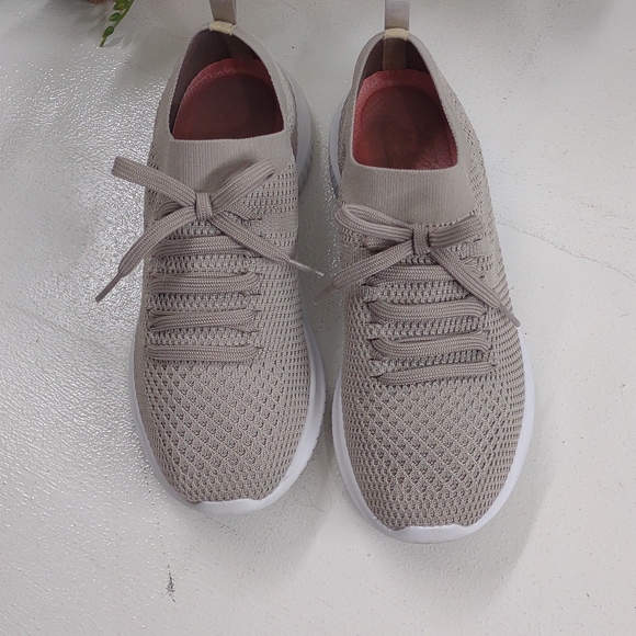 Stylish Knit Sneakers in Taupe - Picture 1 of 6
